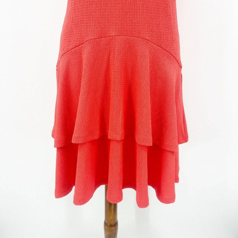 Michael Kors Mini Dress Size M Crinkle Textured Ruffle Hem‎ Sleeveless Crew Neck